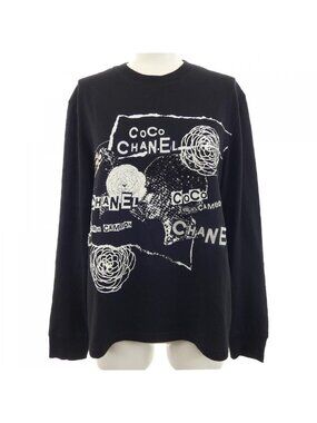 CHANEL Black Short Sleeve T-Shirts for Women on Sale up to 90% Off